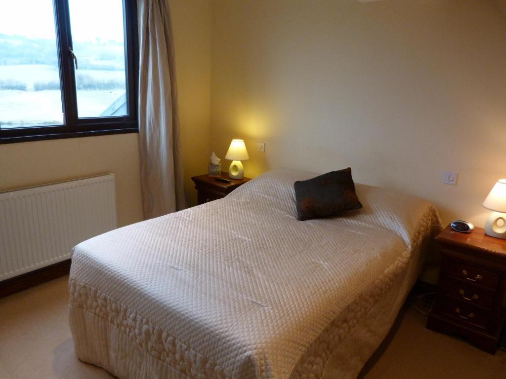 Cameley Lodge - Self Catering Temple Cloud Номер фото